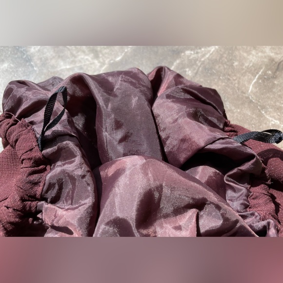 Vintage Deep Maroon skirt - Picture 7 of 7